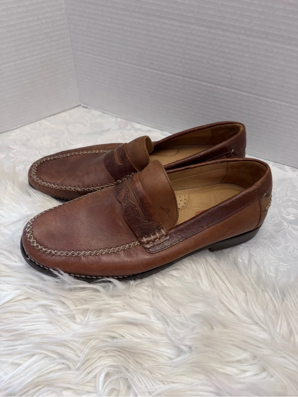 Tommy Bahama Finlay Penny Loafer Shoe 9.5M Preppy Comfort Leather Old Money
